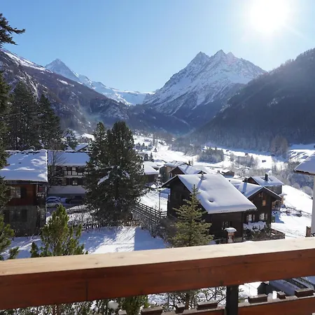 Appartement Renovierte Mit Ausblick Fuer 1-2 Personen *