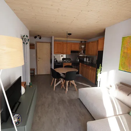 Renovierte Mit Ausblick Fuer 1-2 Personen *